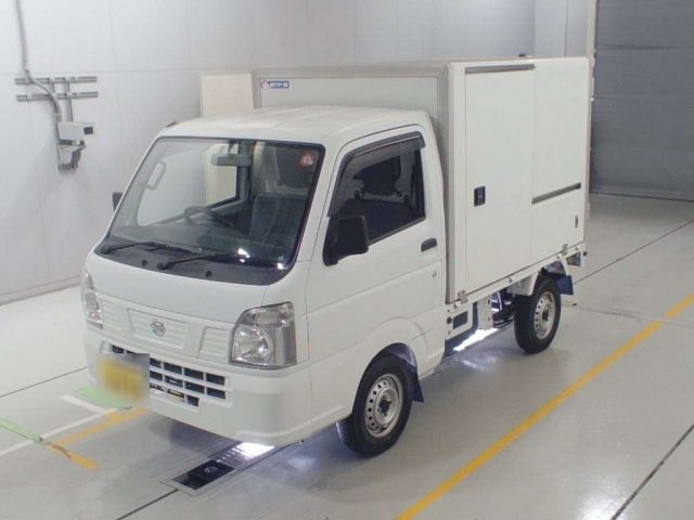 3056 Nissan Clipper truck DR16T 2015 г. (CAA Chubu)